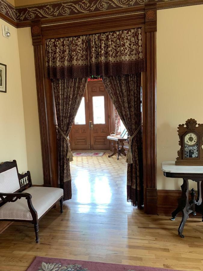 Edgar Olin House (Adults Only) Bed & Breakfast Pueblo Ngoại thất bức ảnh